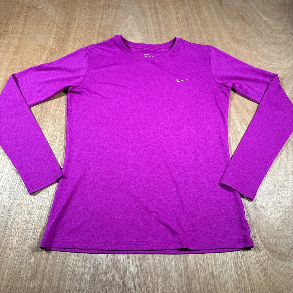 Nike Dri-FIT Womens Medium Long Sleeve Running Athletic Shirt Purple Pink
